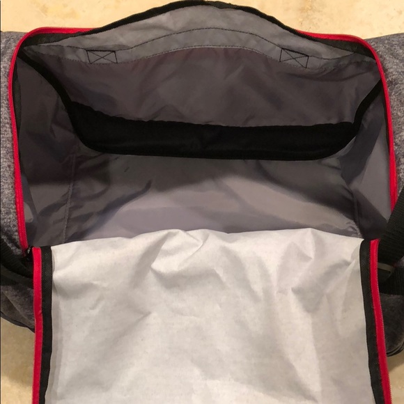 Adidas duffel bag - Picture 5 of 5